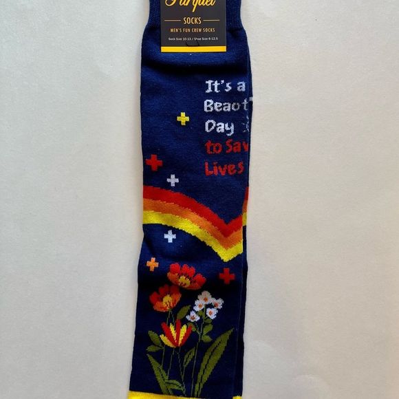 Men's Crew Socks -Health Worker Series- Saves Lives- NWT - Picture 1 of 6